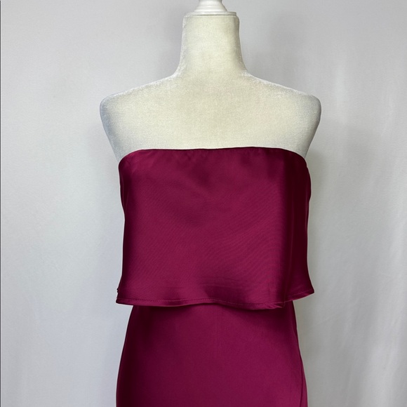 Petal & Pup Vienna Strapless Midi Dress Size Large Berry NWOT - Picture 9 of 16